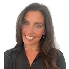 I'm thrilled to officially join Kenvue and incredibly thankful for such a  warm welcome to Dermocosmetics 🔬 🧴! Catherine Mueller Nijah Dupiche  Chelsea Deakin Samantha Mack Sheri Chesebrough…