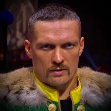 Usyk: "Fury, you talk about greatness in boxing, at the same time you say  'give me a lot of money. Greatness in boxing is not determined by money,  greatness comes from a