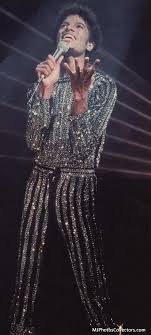 I Wanna Rock With You All Night Dance You Into Sunlight I Wanna Rock With You All Night We Re Gonna Roc Photos Of Michael Jackson Michael Jackson Jackson