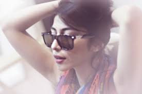 She Came, She Saw, She Acted