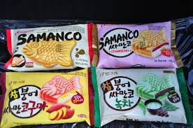 The lovely striped crust for this frozen dessert is made with ice cream sandwiches. Korean Binggrae Ice Cream Cakes Now In Sg Prischew Dot Com