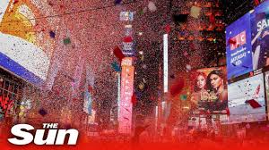 New York Rings In 2020 With Spectacular Traditional New Year S Eve Times Square Ball Drop Youtube Time balls like the one dropped on new year's eve have been around long before the times square celebration. new york rings in 2020 with spectacular traditional new year s eve times square ball drop
