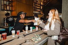 Starbucks Touts Momentum in Sales Rebound