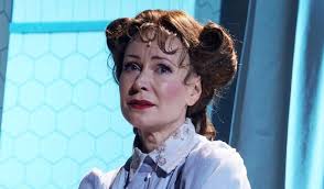 Дочь нонны гришаевой анастасия родилась в первом браке актрисы с музыкантом антоном гришаева с дочерью посетили ежегодный благотворительный венский бал в гостином дворе в. Nonna Grishaeva Otkrovenno Rasskazala Ob Uhode Docheri Poslednie Novosti Instagram Podrobnosti Chitat Onlajn Semya Aktrisa Deti Kino Shou Biznes Dni Ru