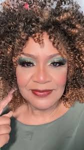 Come say hi.....on the road to 1 k followers. Give my friend a follow  trailofsnails currently collaborating with . We follow back