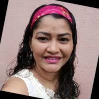 Adelaide Rocha's Instagram, Twitter & Facebook