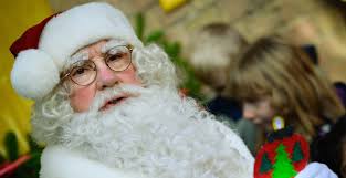 ALASKALASKA Announce Their Debut Album with PMS Bop "Moon"