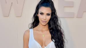 Ludmila peregrinova, swetlana philipp and andreas hinz. How Kim Kardashian S Bizarre Body Modification Necklace Came To Be Exclusive Wusa9 Com