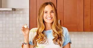 Apart from that, kris also endorses various known brands. Adweek S Women Trailblazers 35 Inspirational Leaders