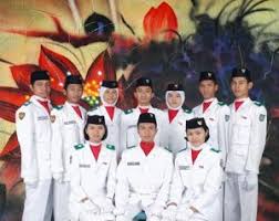 Ingin membuat desain pakaian anda sendiri dengan mudah? Kenali 3 Jenis Kain Drill Yang Paling Sering Digunakan Untuk Seragam Paskibraka