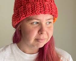 Gorro de crochet con borde doblado