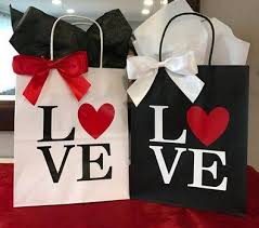 We did not find results for: 15 Hermosas Ideas Para Decorar Bolsas De Papel Regalos Creativos Regalos