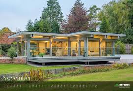 A 2,500sq ft house would cost in the region of £500,000, excluding the price of land. Huf Haus Klein Aber Fein Dieser Bungalow Ist Auf Das Beste Reduziert Einen Schonen November Wunschen Wir Ihnen Facebook