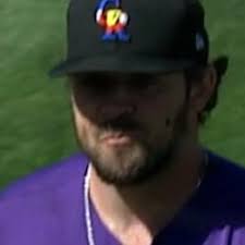 Ben Bowden sits Andrew Benintendi