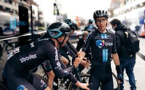 « les jambes, c'est une chose, la réussite. Tour Des Alpes Romain Bardet Termine Dans Le Top 10 Brioude 43100