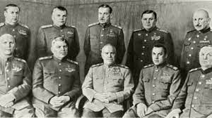 Мать — варвара николаевна малиновская, отец — яков в 1944 году родион яковлевич перевёл раису к себе в штаб фронта и назначил. Rodion Yakovlevich Malinovskij General Vpered God Pamyati I Slavy