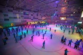 Where To Go Ice Skating In Melbourne Ice Skating Ice Rink Cute Date Ideas