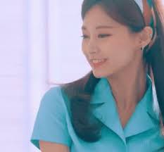 Two other students keep getting grossed out at them. Twice Tzuyu Gif Twice Tzuyu íŠ¸ì™€ì´ìŠ¤ Discover Share Gifs Happy Gif Twice Hair Flip