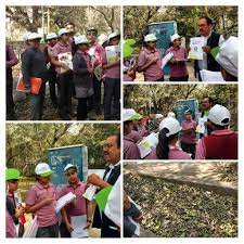 Students Of Grade 5 Visited A Composting Site Called Garbage To Garden In Sector 35 Noida They Had An Inter Teaching Methods Best Teacher Composting At Home