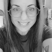 40+ "Linda Robin" profiles