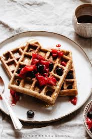 I waffle sono semplici da preparare. Waffles Senza Burro E Senza Lievito Con Farina Integrale