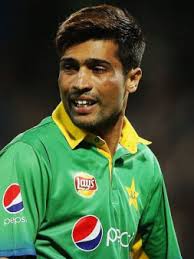 Amir takes three wickets