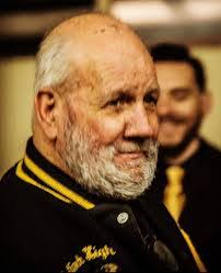 Etta Hicks's Instagram, Twitter & Facebook