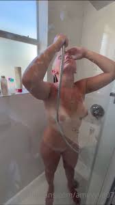 Amyyyy007 onlyfans showering