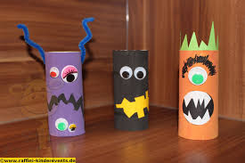 Cute Halloween Monster Recycling Craft For Kids Recycling Basteln Mit Kindern Fuer Halloween Oder Kindergeburtstag Monster Crafts Halloween Crafts Crafts
