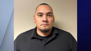 Munster police officer dies in crash involving semi