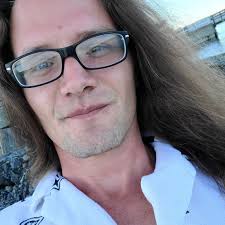 Why is the H16/I-5 interchange so smelly in Washington?