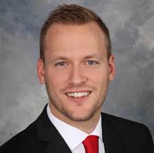 Aaron Bussard's Instagram, Twitter & Facebook