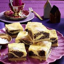 Kase Mohn Kuchen Mit Spekulatiusboden Vom Blech Rezept Kase Mohn Kuchen Lecker Und Rezepte