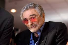 Burt Reynolds makes rare public appearance
