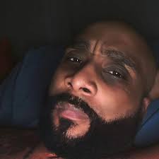 It's my dimple face, hilarious, beautiful, client and friend Shamika Jones  birthday! May God continue to bless and keep you! I love you Girl! 🎉🎊🎂🩷