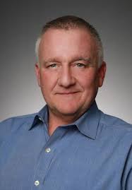 Charles Cinquemani's Instagram, Twitter & Facebook