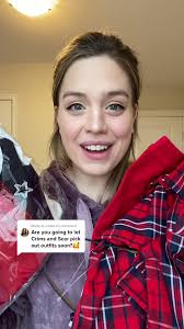 Reply to @.turtle.o #crimson #scarlett #ootd