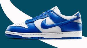 Nike just hold it digital wallpaper, just do it., cryptocurrency. Nike Dunk Low Die Geschichte Der Begehrtesten 100 Euro Sneaker Des Jahres 2020 Gq Germany