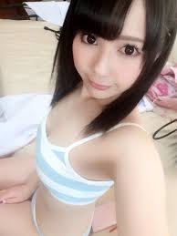 11区偶像自称宅女还爱玩cos_新浪游戏_手机新浪网