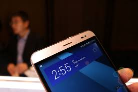 Huawei MediaPad X2: Edles ...