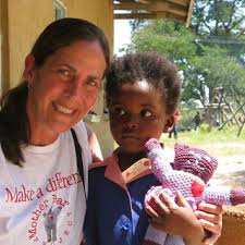 CogKNITive--A Knitting + Psychology Podcast: Episode 160: 5 Peaches Walk  Into a Bar...