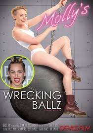 The Miley Cyrus Porn Parody is Here