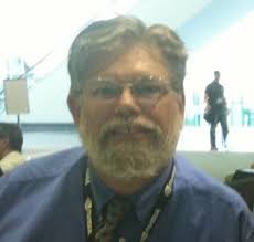 A Survival Guide for the Traveling Techie : Amazon.in: Books