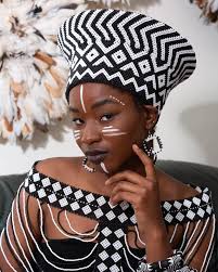 🇹🇿 KIZIBA BODY ADORNMENT Beautiful beaded black & white off the shoulder  body adornment made out of original Maasai black and white glass beads.  🇹🇿 Handmade by Maasai women in Tanzania. Beaded