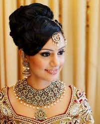 Brides with short hair may not be able to pull their hair up, but they can look fabulous by choosing the right styling products and adding accessories to their hair like gems or flowers. 10 Bridal Hair Styles For Wedding And Reception