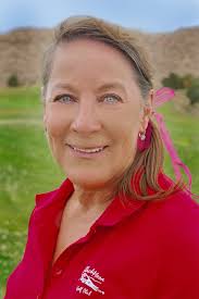 Laurie Meredith's Instagram, Twitter & Facebook