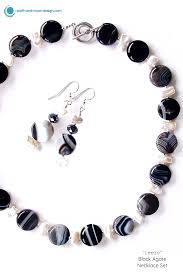Black And White Jewelry Sets Leeza Black And White Necklace Set Black And White Necklaces White Necklace Necklace Set