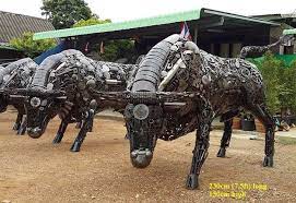 These Incredible Scrap Metal Art Sculptures Are Made Entirely Out Of Car Parts Scrap Metal Art Metal Art Metal Tree Wall Art