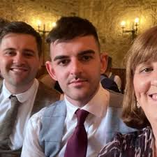 Kayla Twitchell's Instagram, Twitter & Facebook