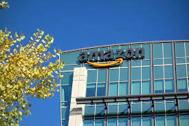 The amazon me real estate team is responsible for the timely completion of property transactions including acquisitions, renewals, expansions, terminations and reconfiguration. 11 Jobs At Amazon That Pay Over 150 000